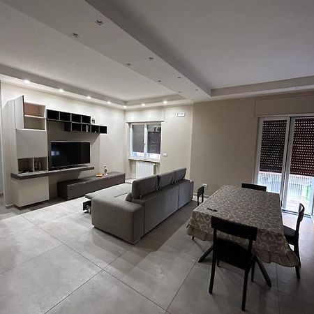Il Poeta Manfredonia - Suite Con Balcone Exteriör bild