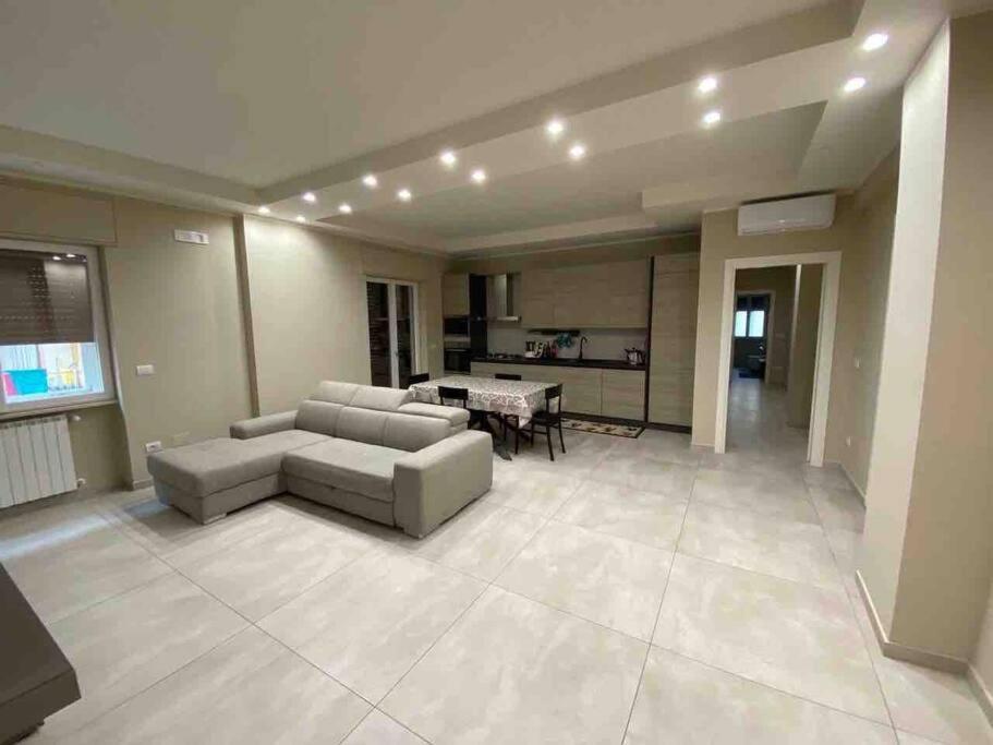 Il Poeta Manfredonia - Suite Con Balcone Exteriör bild